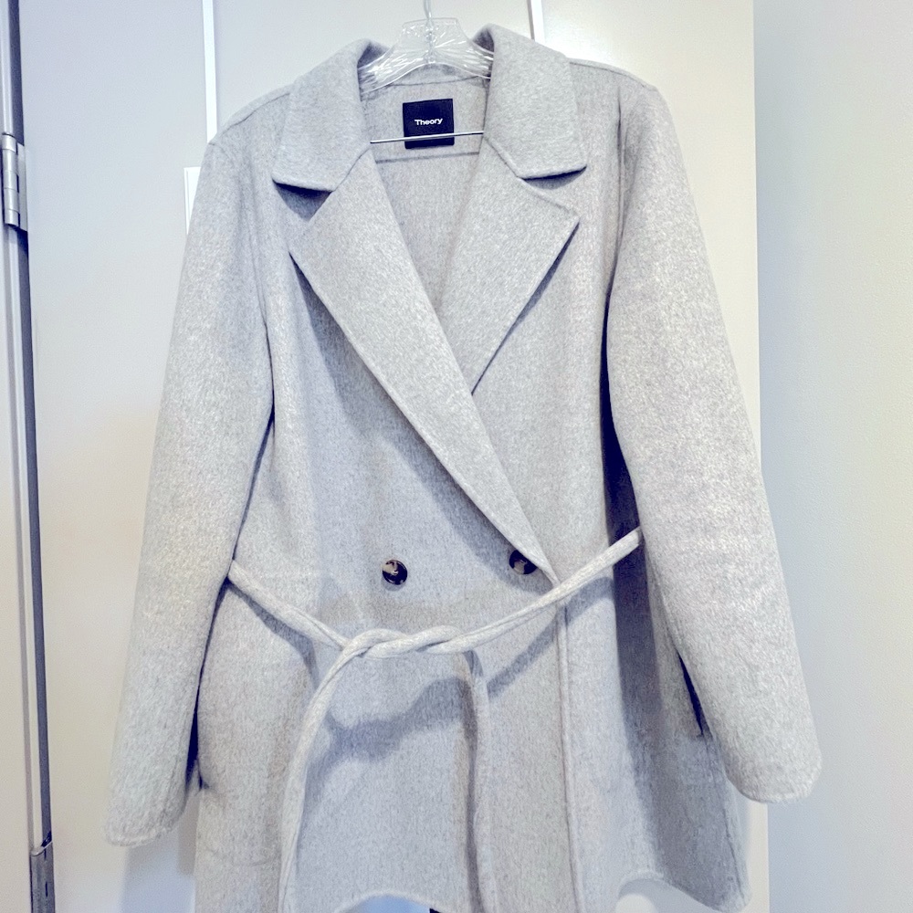 Theory Women's Light Gray Wool Blend Belted Coat